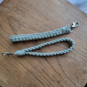 Macrame Wristlet Keycahin