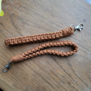 Macrame Wristlet Keycahin