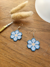 Load image into Gallery viewer, Beaded Flower Earrings - Blue
