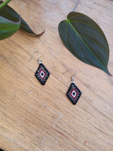 Load image into Gallery viewer, Beaded Diamond Earrings
