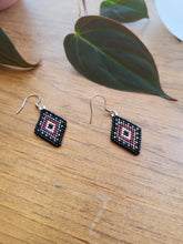 Load image into Gallery viewer, Beaded Diamond Earrings
